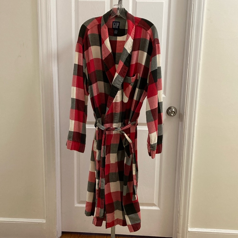 Gap Checkered Robe Large Exc - image 1
